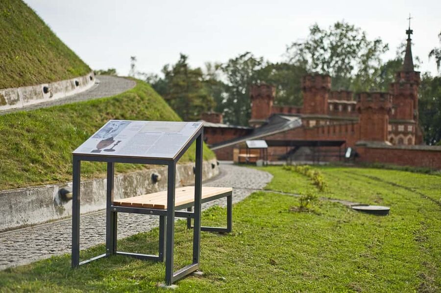 Krakow: Kościuszko Mound Ticket – History & Views! - Exhibitions about Kościuszko and Polish freedom