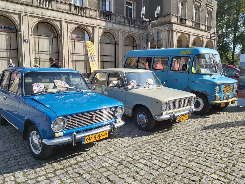 Krakow: Nowa Huta Guided Tour in Vintage Car - The director’s offices show the system from above