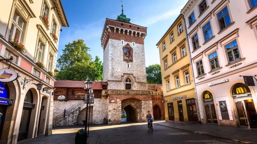 Krakow: Old Town Audioguided walking Tour - Key points to know before you book