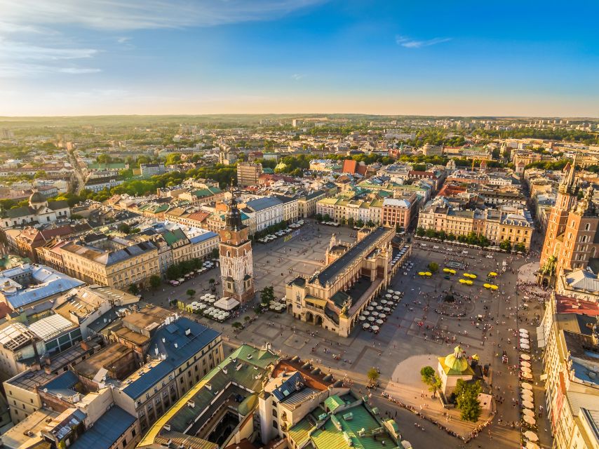 Krakow: Old Town Audioguided walking Tour - Szczepanski Square and Krakow’s unexpected skyscraper