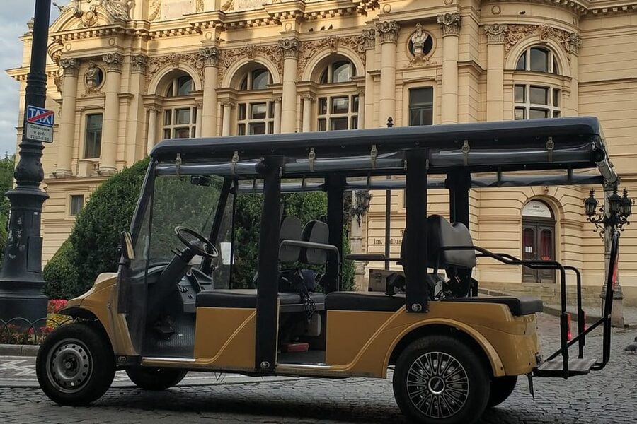 Krakow: Old Town City Tour in a Golf Cart - Key points at a glance