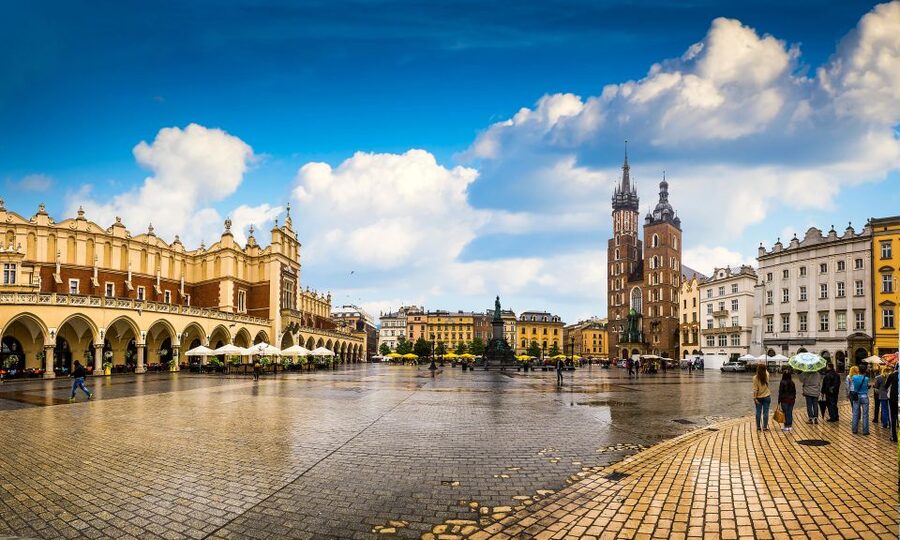 Krakow: Old Town Highlights Private Walking Tour - Is $126 Per Person Good Value?