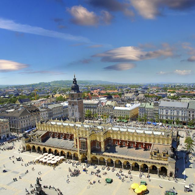 Krakow: Old Town Private Guided Walking Tour - The Barbican and Krakow’s old defenses