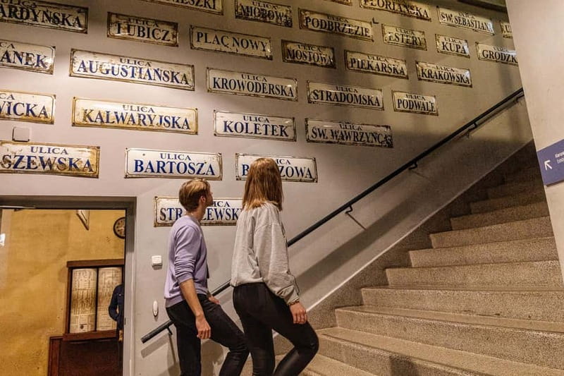 Krakow: Oskar Schindler's Factory Entry Ticket & Guided Tour - Who should book this guided visit?