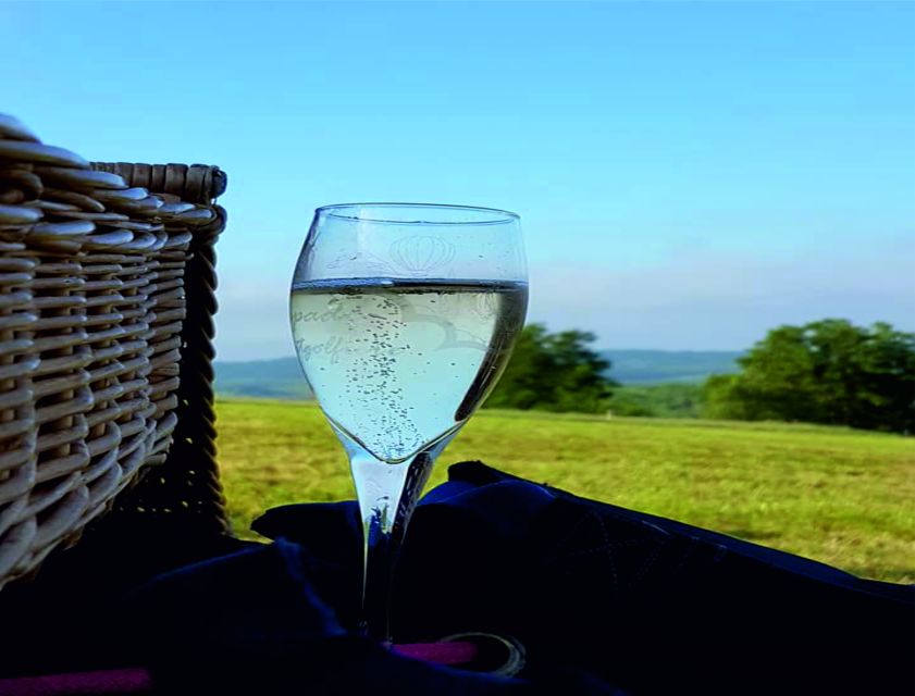 Kraków: Private Hot Air Balloon Flight with Champagne - Key details before you book