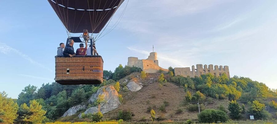 Kraków: Private Hot Air Balloon Flight with Champagne - Who will enjoy this Kraków flight most