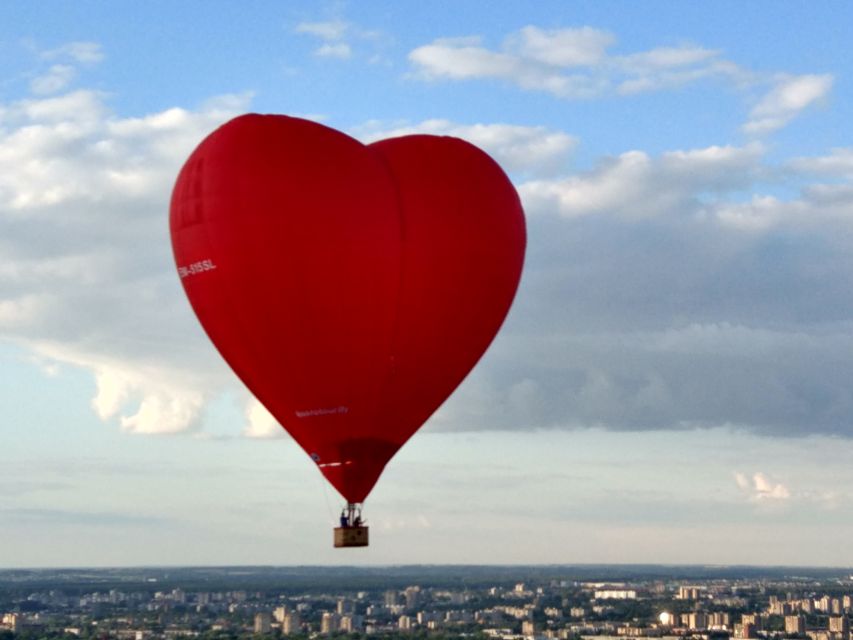 Kraków: Private Hot Air Balloon Flight with Champagne - Why a balloon flight gives you a different Kraków view