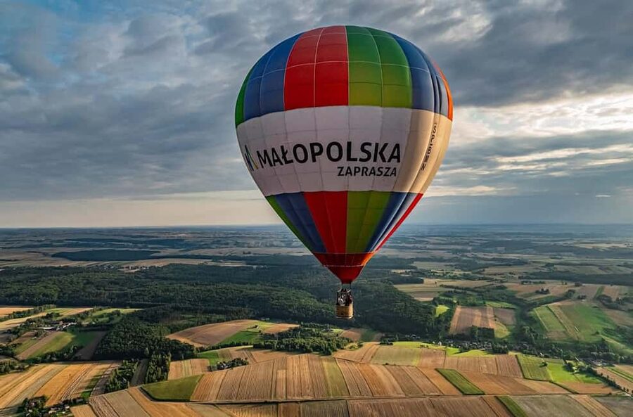 Kraków: Private Hot Air Balloon Flight with Champagne - Is $588 good value for two people?