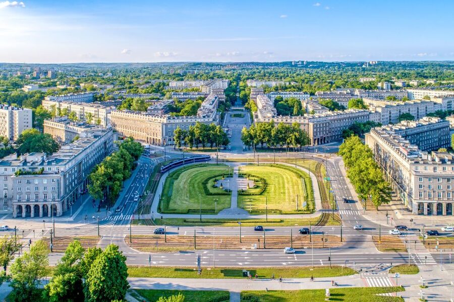 Krakow: Private Nowa Huta Adventure Tour in Communist Cars - What the guides do best