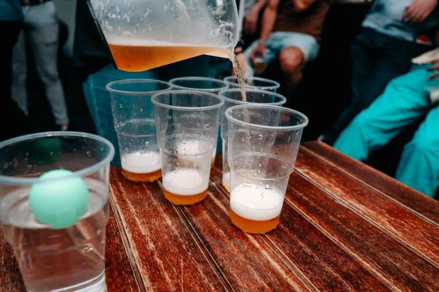 Krakow: Pub, Bar & Club Crawl - Meeting at St. Mary’s Church at 9:45 PM