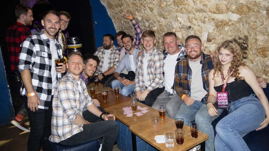 Krakow: Pub Crawl with Shots, Drinks & Skip-the-Line Entry - Meeting people, photos, and the social side