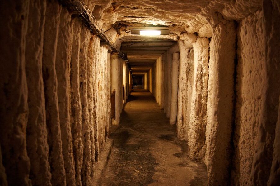 Krakow: Salt Mine Wieliczka Guided Tour Hotel Pickup - Leaving Krakow by minibus