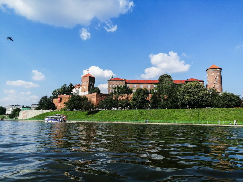 Krakow: Scenic River Cruise - What this Krakow river cruise actually offers