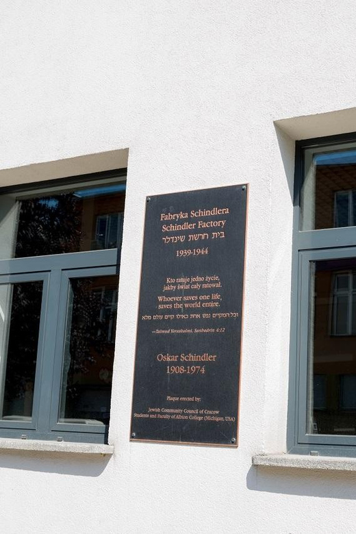 Kraków: Schindler’s Factory & Jewish Ghetto Guided Tour - Key points to know before booking