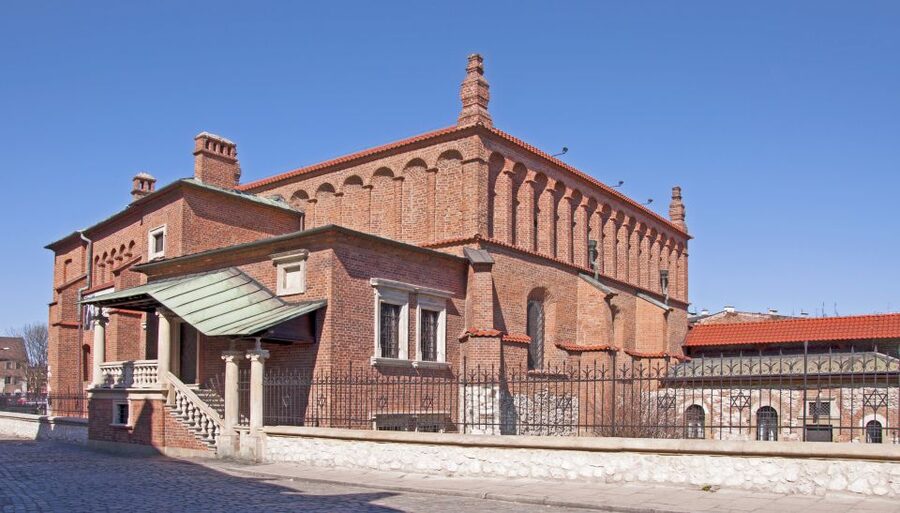 Krakow: Schindler's Factory & Kazimierz Jewish Quarter Tour - Key points to know before booking
