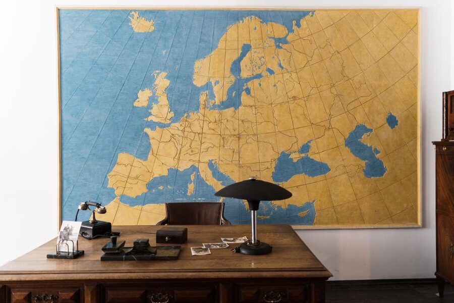 Krakow: Schindler's Factory Ticket with Guided Tour Option - Who should book this tour?