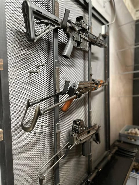 Krakow: Shooting Range Experience with Hotel Pickup - How the two-hour schedule works