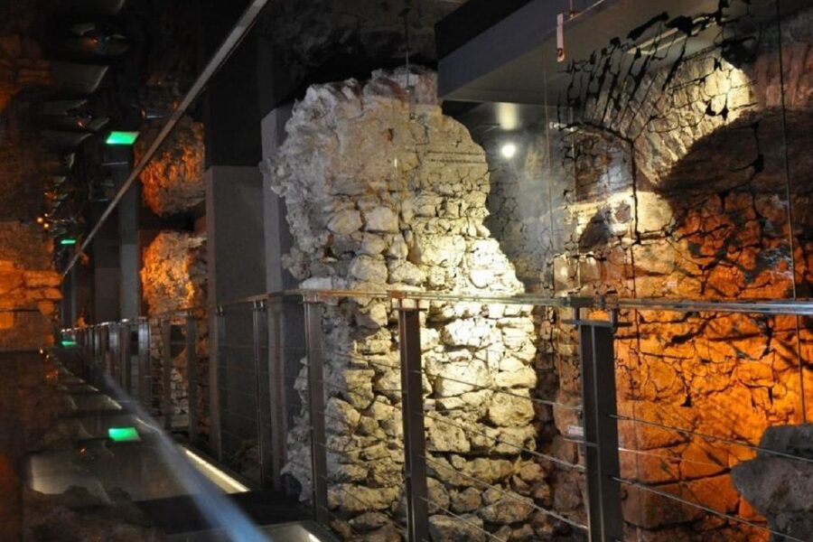 Krakow: Skip the Line Underground Museum Private Guided Tour - Key points to know before booking
