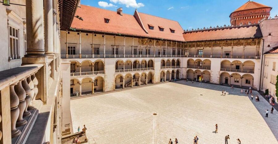 Krakow: Skip-the-Line Wawel Castle and Hill Guided Tour - Why Wawel Hill matters before you enter
