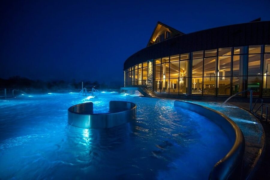 Krakow: Thermal Baths Evening Experience - What the $78 price really buys