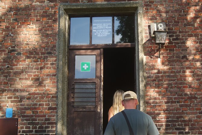 Krakow to Auschwitz Birkenau and Salt Mine 1 Day Tour - What to bring and how to prepare