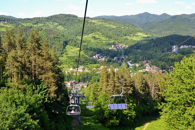 Krakow: Traditional Dunajec River Rafting with Mountain Chairlift - Szczawnica’s mineral waters and spa-town center