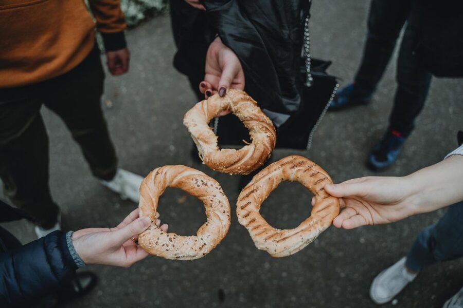 Krakow: Traditional Polish Food and Drinks Tasting Tour - What the guides add to the experience