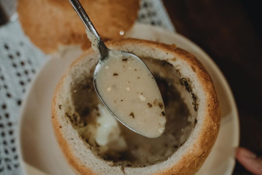 Krakow: Traditional Polish Food and Drinks Tasting Tour - Why this food tour works well in Krakow