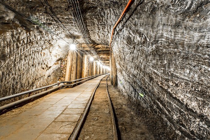 Krakow: UNESCO Bochnia Salt Mine Tour & Boat Expedition - The train ride and the short underground boat crossing