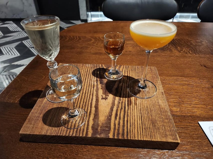 Krakow: Vodka Factory Museum Ticket & Audioguide and Tasting - Using the audio guide without rushing