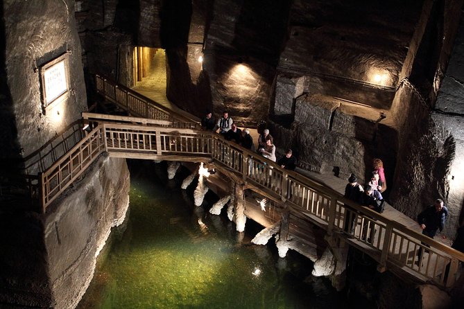 Krakow: Wieliczka Salt Mine Guided Tour with Hotel Pick-up option - The first stairs and the underground route