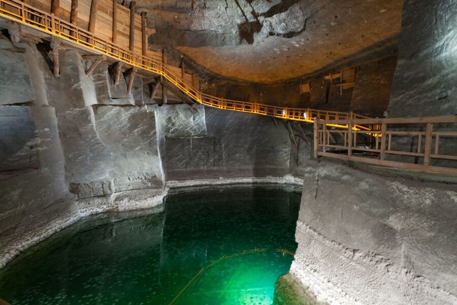 Krakow: Wieliczka Salt Mine Tour with Private Transfers - Leaving Krakow by private transfer