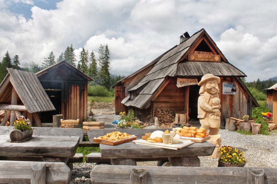 Krakow: Zakopane Tatra Mountains, Cable Car, Local Tasting - The shepherd’s hut and Oscypek tasting