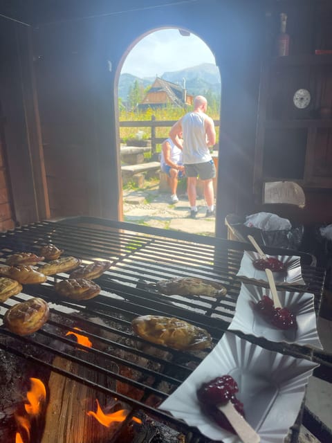 KRAKOW ZAKOPANE TOUR CABLE CAR THERMAL BATHS & HOTEL PICKUP - Who will enjoy this Zakopane day trip?