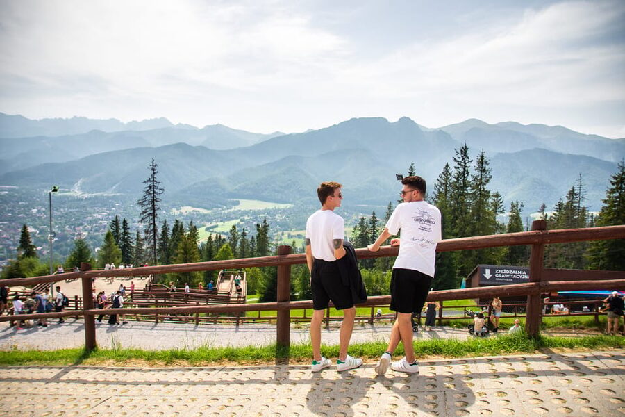 Krakow: Zakopane Tour with Cable Car, Tasting & Hotel Pickup - Wielka Krokiew and the road into Zakopane