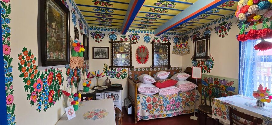 Krakow: Zalipie Village Tour - Three hours among Zalipie’s painted homes