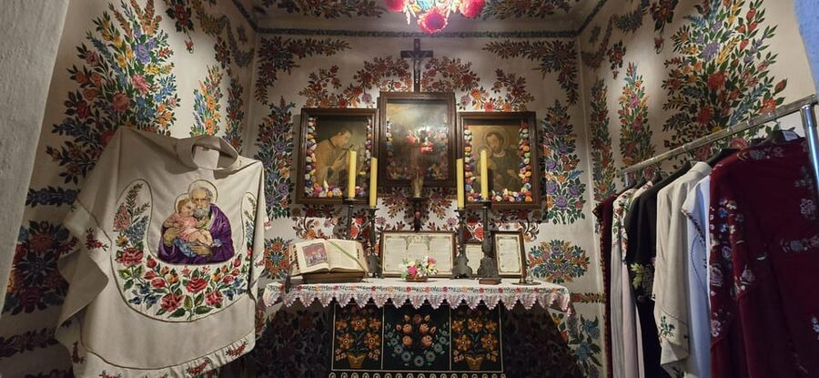Krakow: Zalipie Village Tour - Is $128 a fair price?