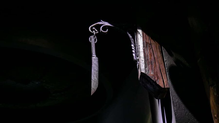 Legends of Cracow ROBOTIC SHOW - Kinga, Wieliczka, and the salt beneath Lesser Poland