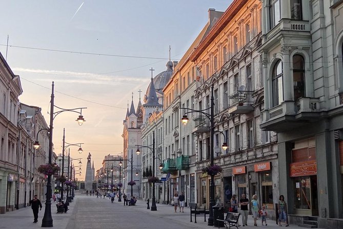 Lodz Old Town Manufaktura Highlights Private Walking Tour - Key points at a glance