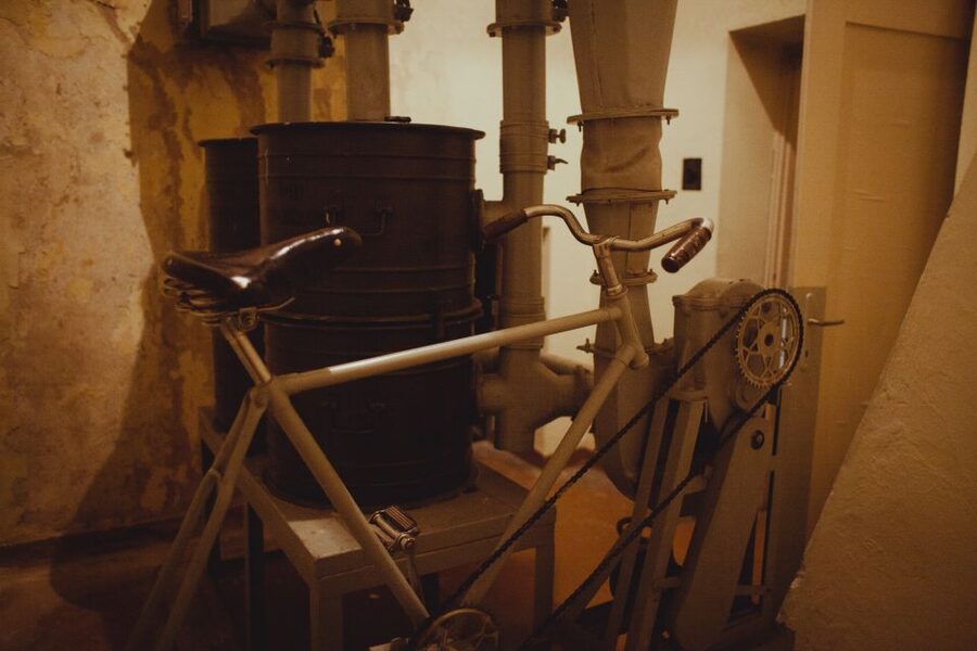 Nowa Huta: Steelworks Administration Buildings/Shelters Tour - Key points before you book