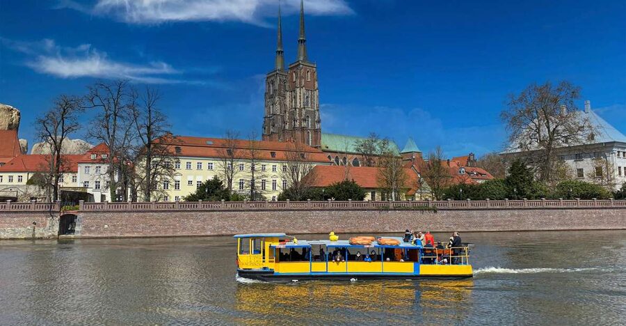 Oder river cruise and walking tour of Wroclaw - Ostrow Tumski, Wroclaw’s oldest quarter