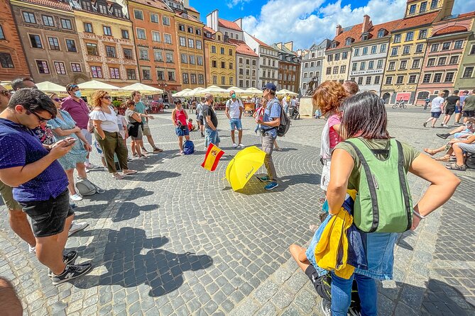 Old Town Warsaw Walking Tour - Entering Old Town and the Royal Castle area