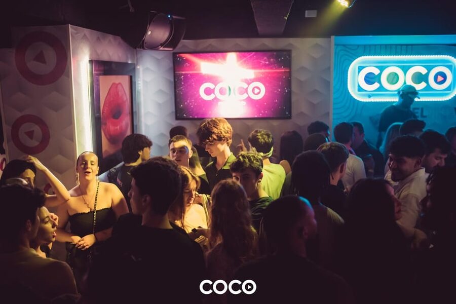 Party Ticket COCO Music Club Cracow - Three bars and the practical side of ordering
