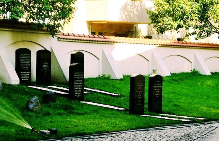 Poznan: Private Jewish Heritage Tour - Key points of the Poznan Jewish Heritage Tour