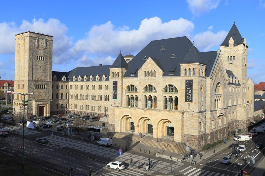 Poznan: Private Jewish Heritage Tour - The new Jewish cemetery