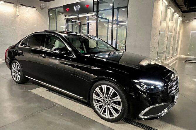 Private Round Trip Transfers from Gdansk Airport (GDN) to Gdansk - The important booking detail: complete the reservation