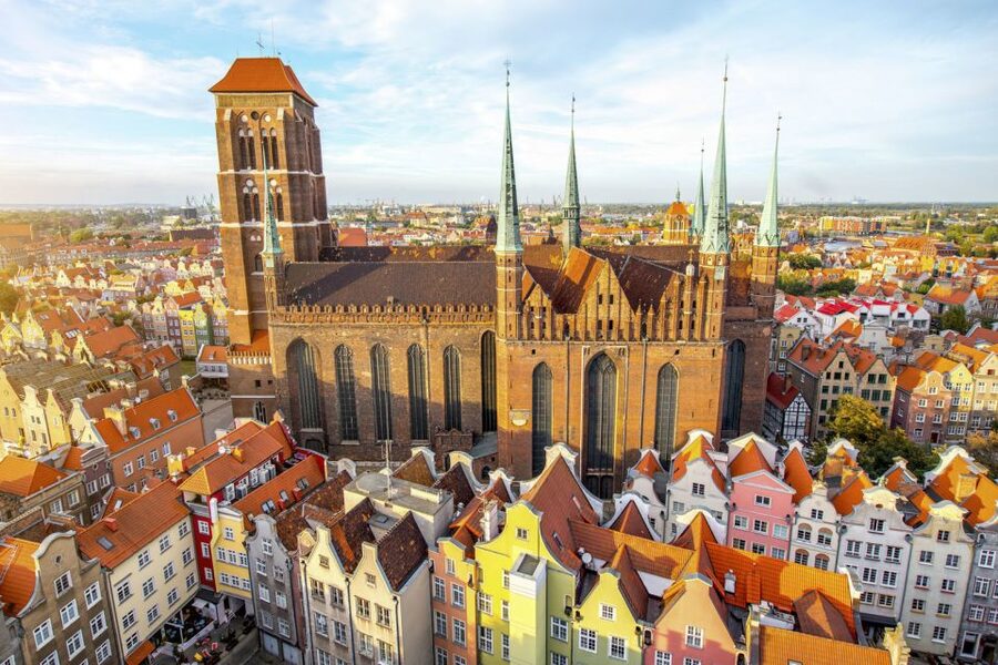 Private Tour of Gdansk Old Town for Kids and Families - Starting Under the High Gate