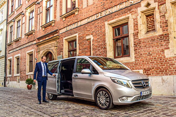 Private Transfer from/to the Krakow Airport - Direct drop-off at your hotel or apartment