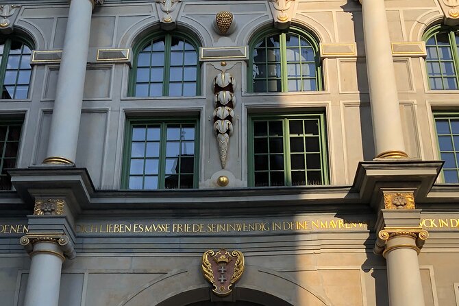 Private Walking Tour of Old Gdańsk with an architect-guide - St. Mary’s Church and the great astronomical clock