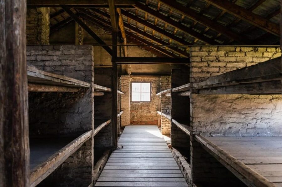 RoundTrip from Krakow to Auschwitz + Entrance Tickets - The practical rules you need to know